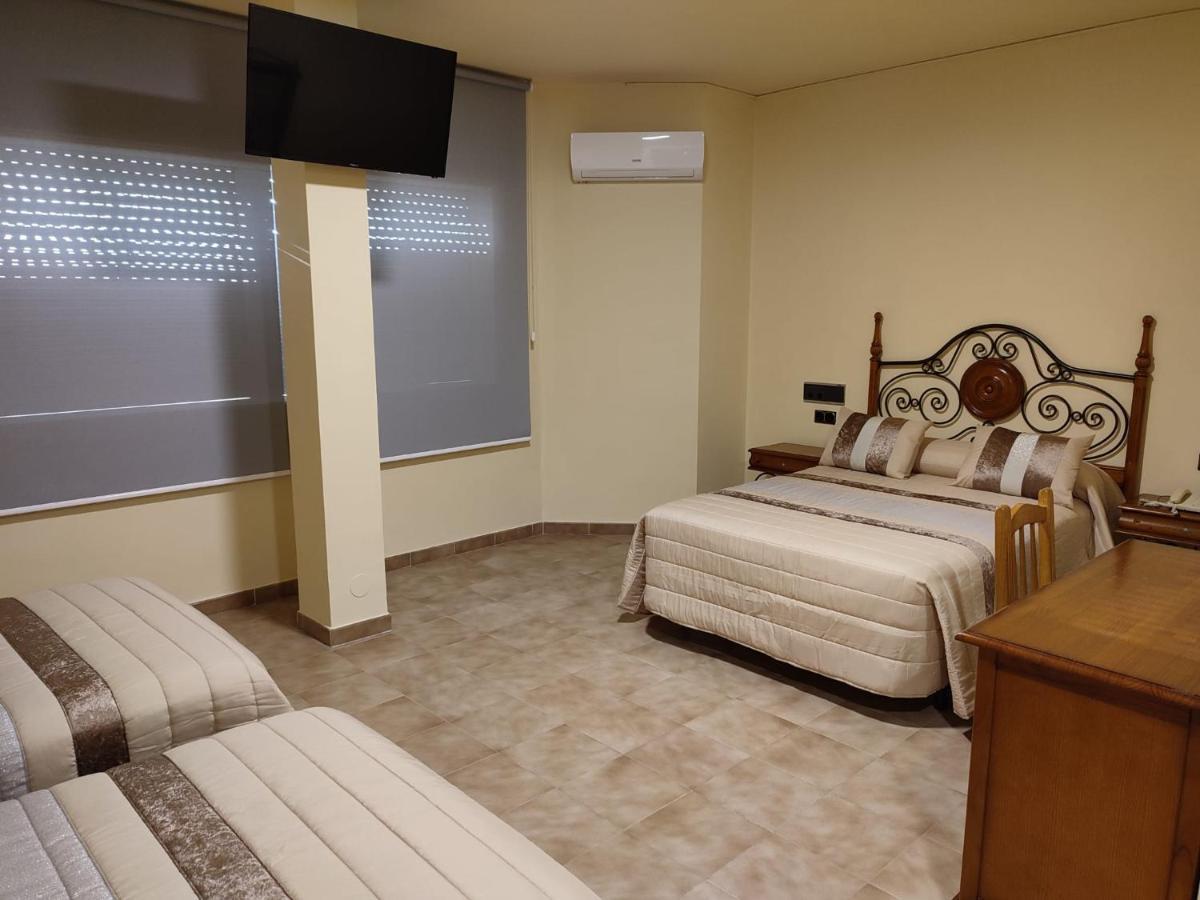Hotel Novo Ponferrada Εξωτερικό φωτογραφία