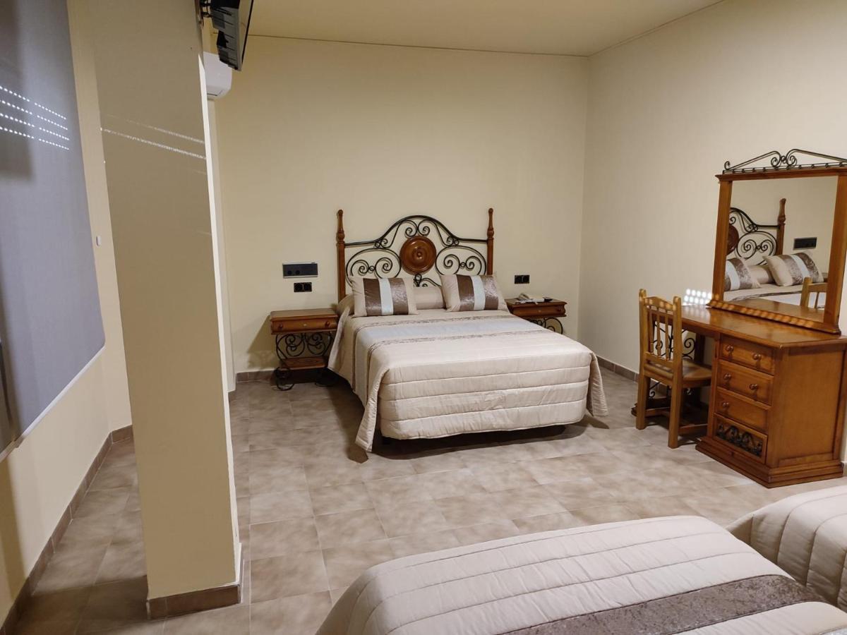 Hotel Novo Ponferrada Εξωτερικό φωτογραφία