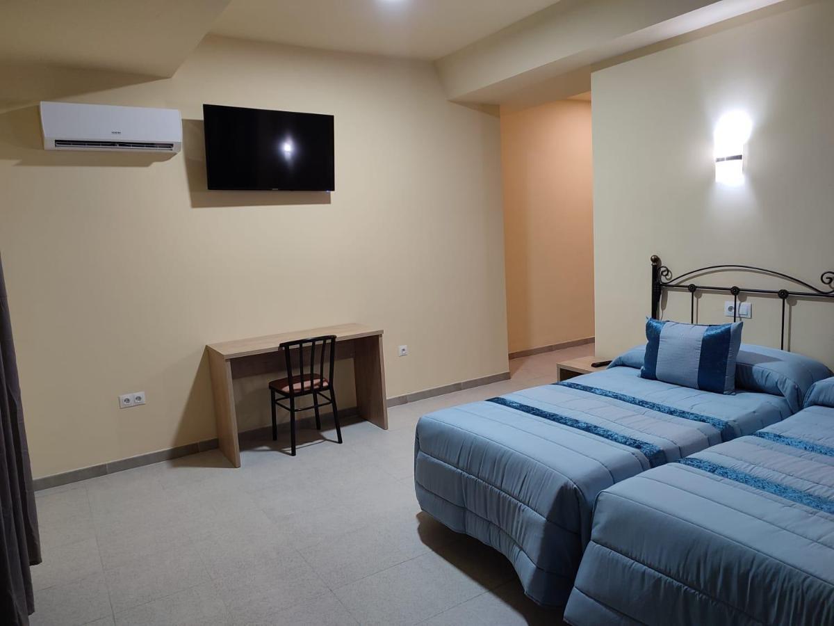 Hotel Novo Ponferrada Εξωτερικό φωτογραφία