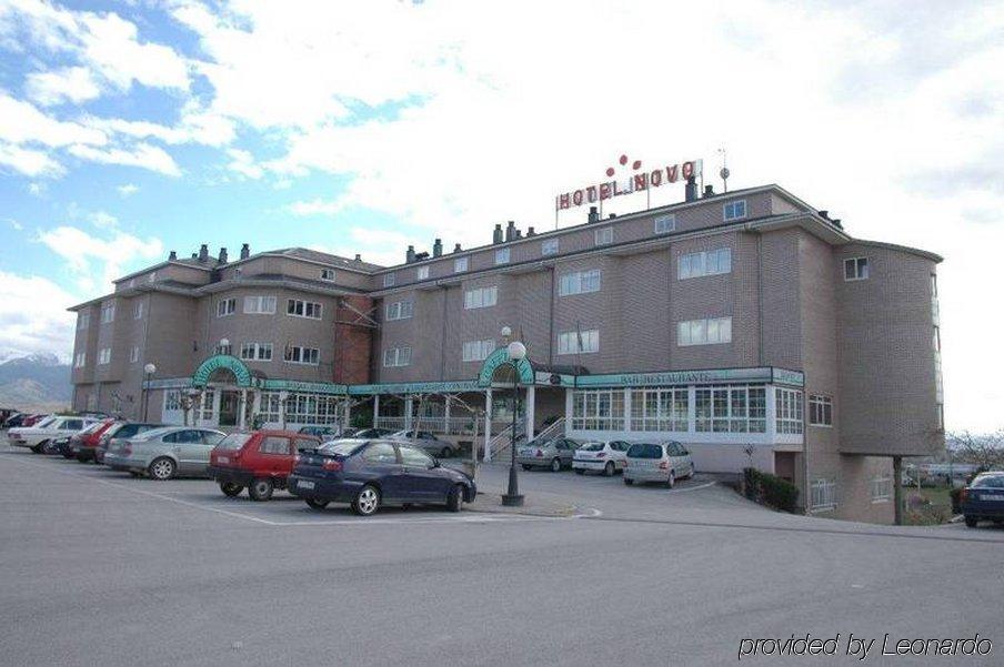Hotel Novo Ponferrada Εξωτερικό φωτογραφία